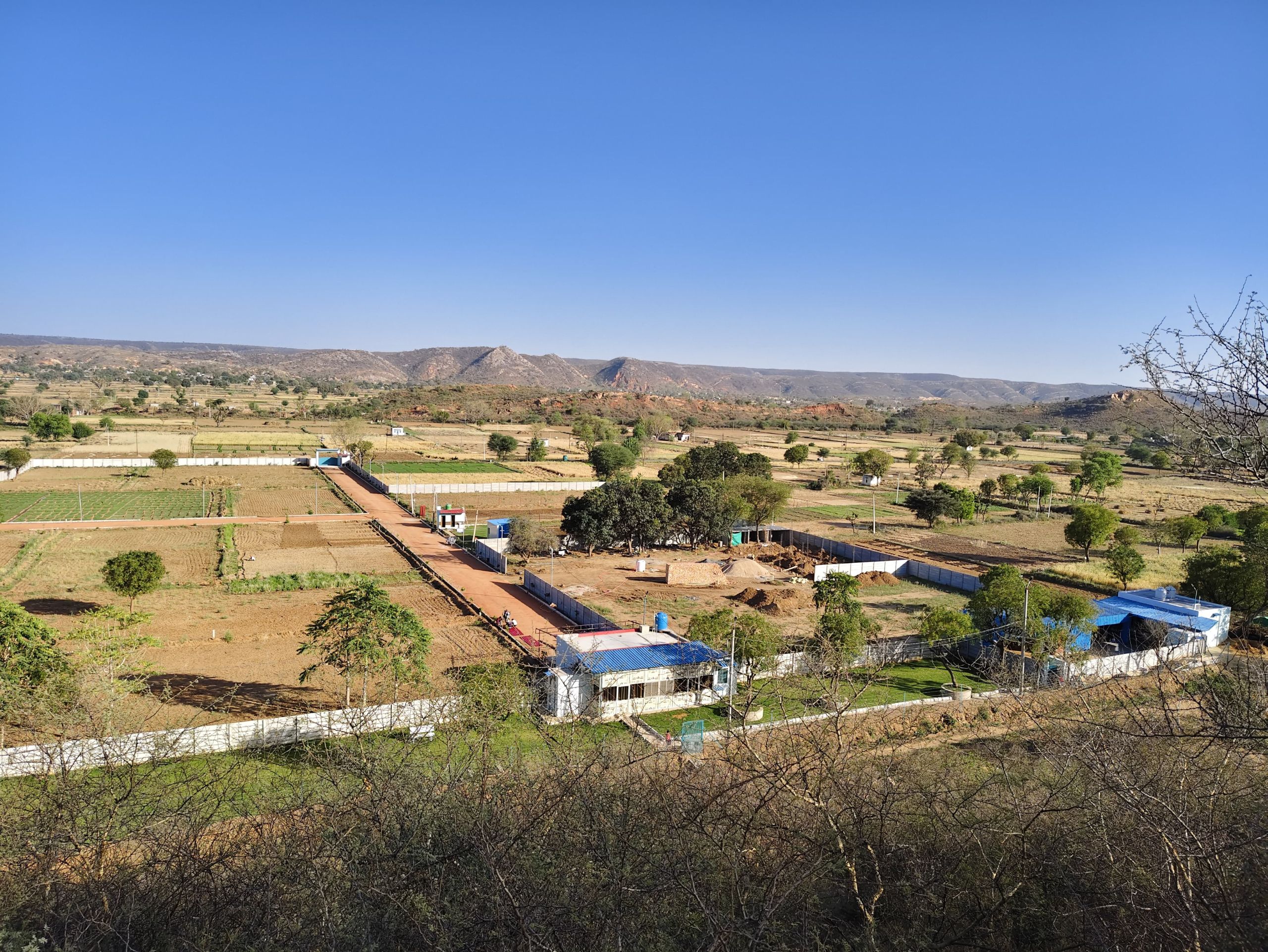 farmhouse-plots-for-sale-alwar-gated-community-legal-compliance-vyom-regency-khairthal